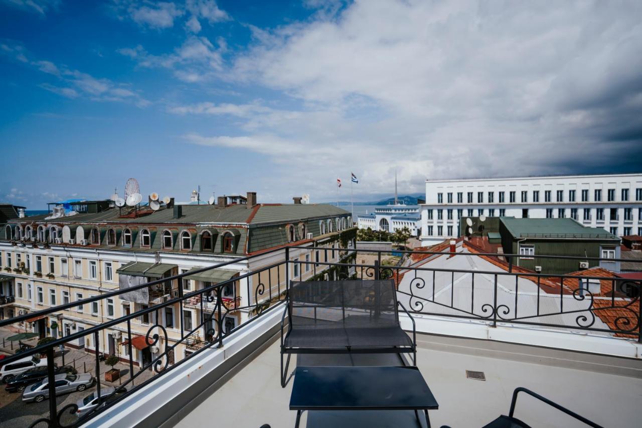 West Apart Hotel Batumi Zewnętrze zdjęcie