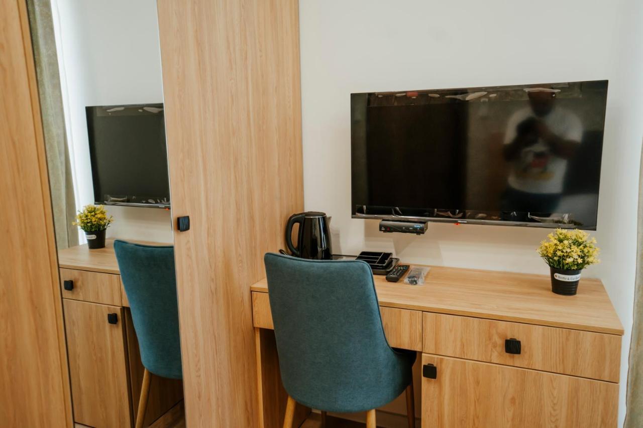 West Apart Hotel Batumi Zewnętrze zdjęcie
